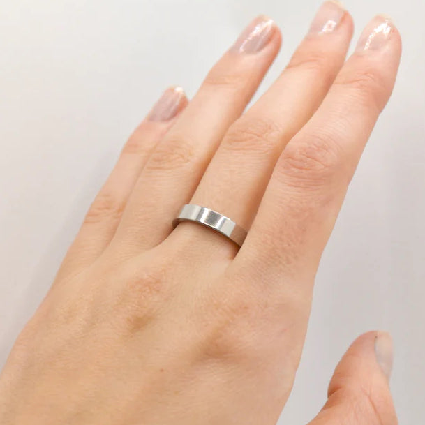 Basic ring silver
