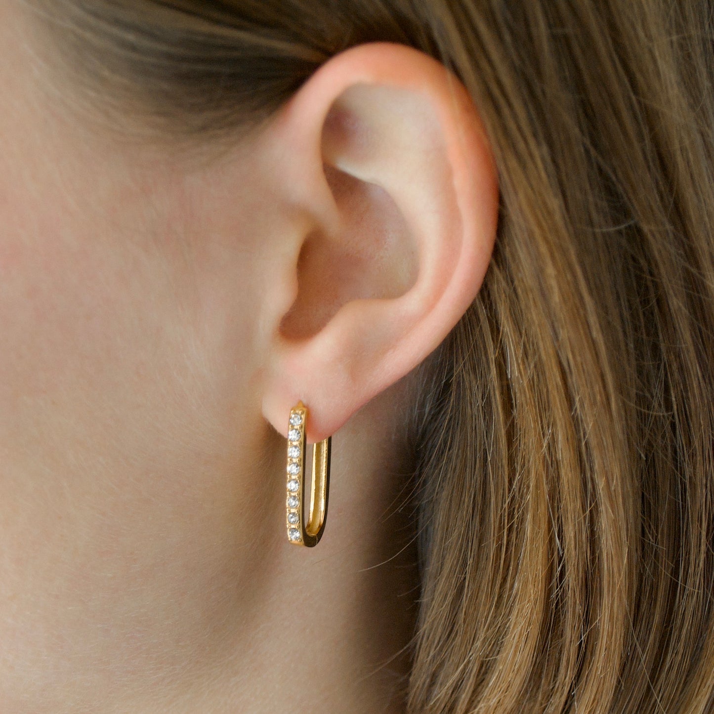 Sparkling hoops gold
