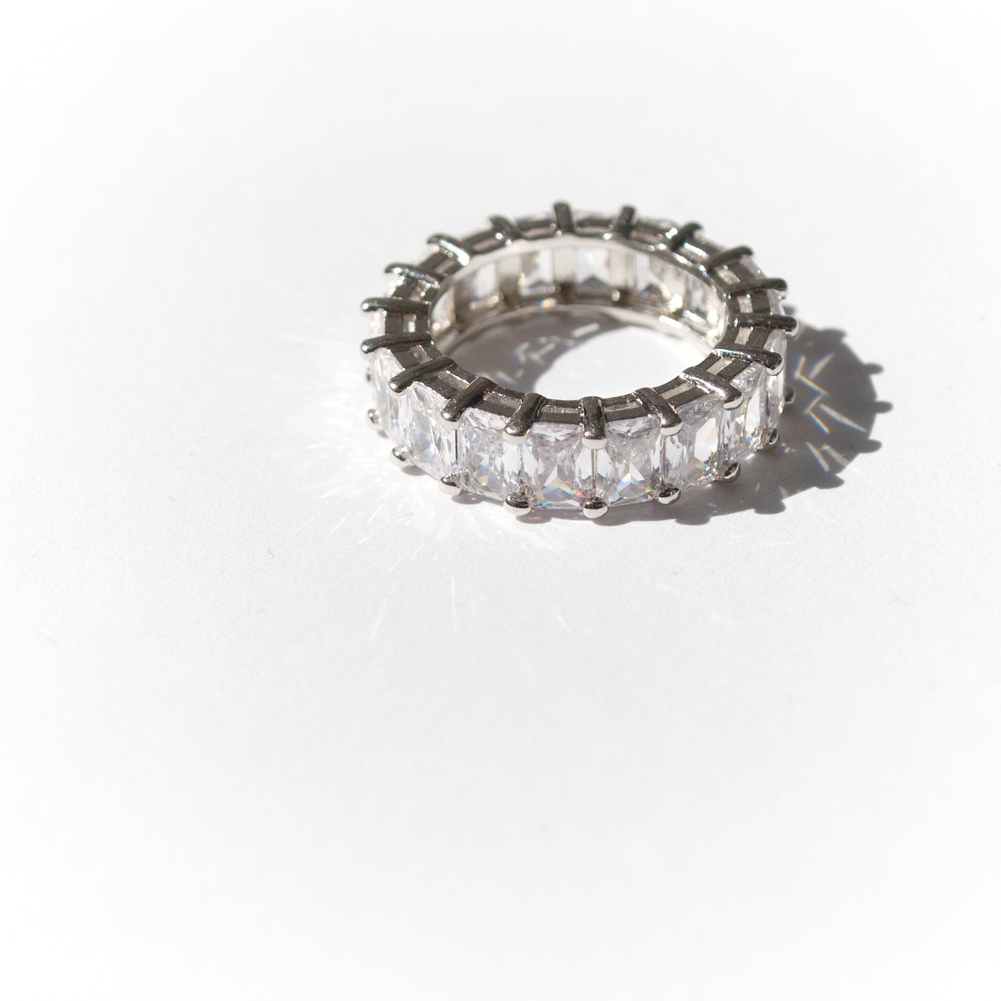 Eternity ring silver
