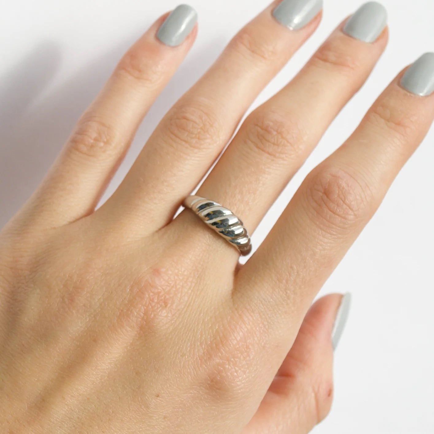 Croissant ring silver