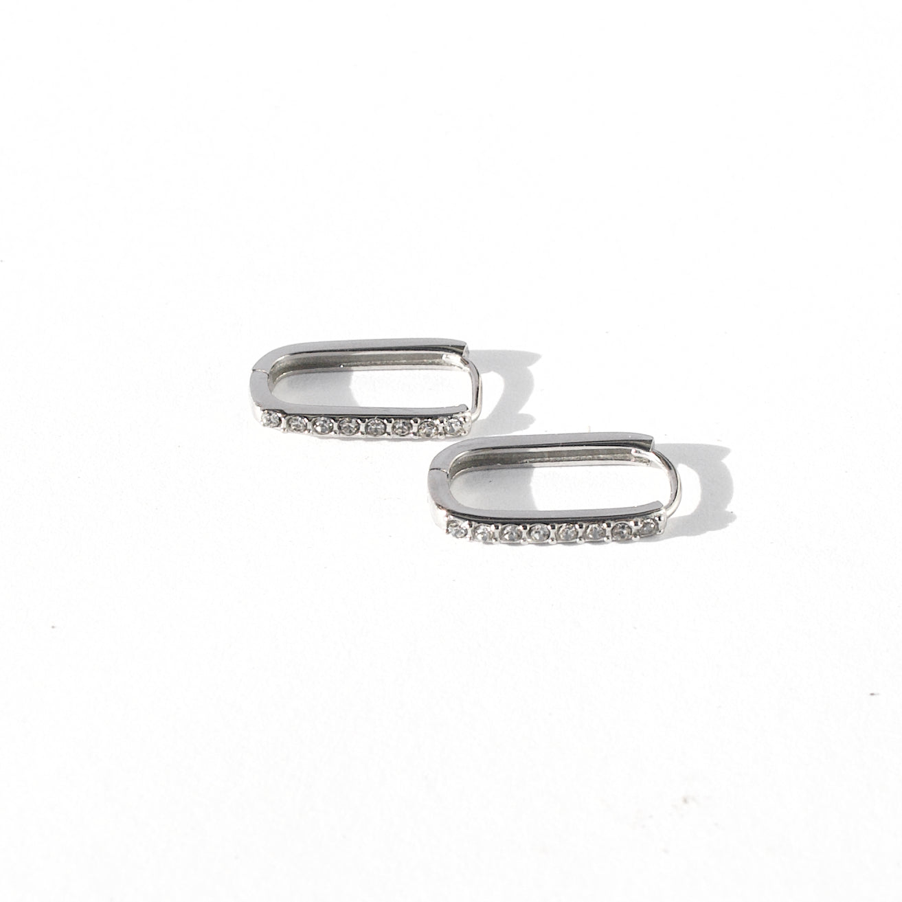 Sparkling hoops silver