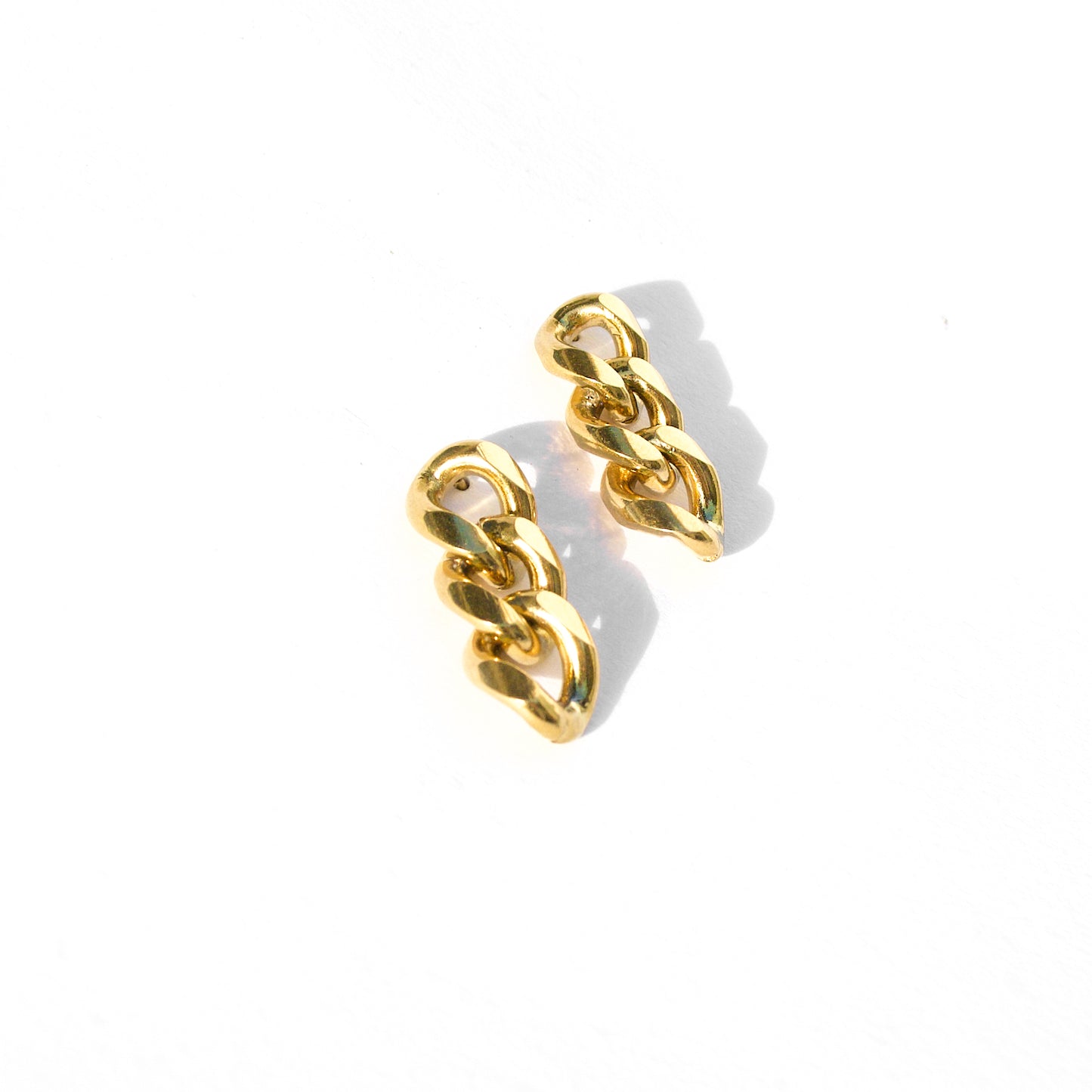 Cuban chain earrings gold