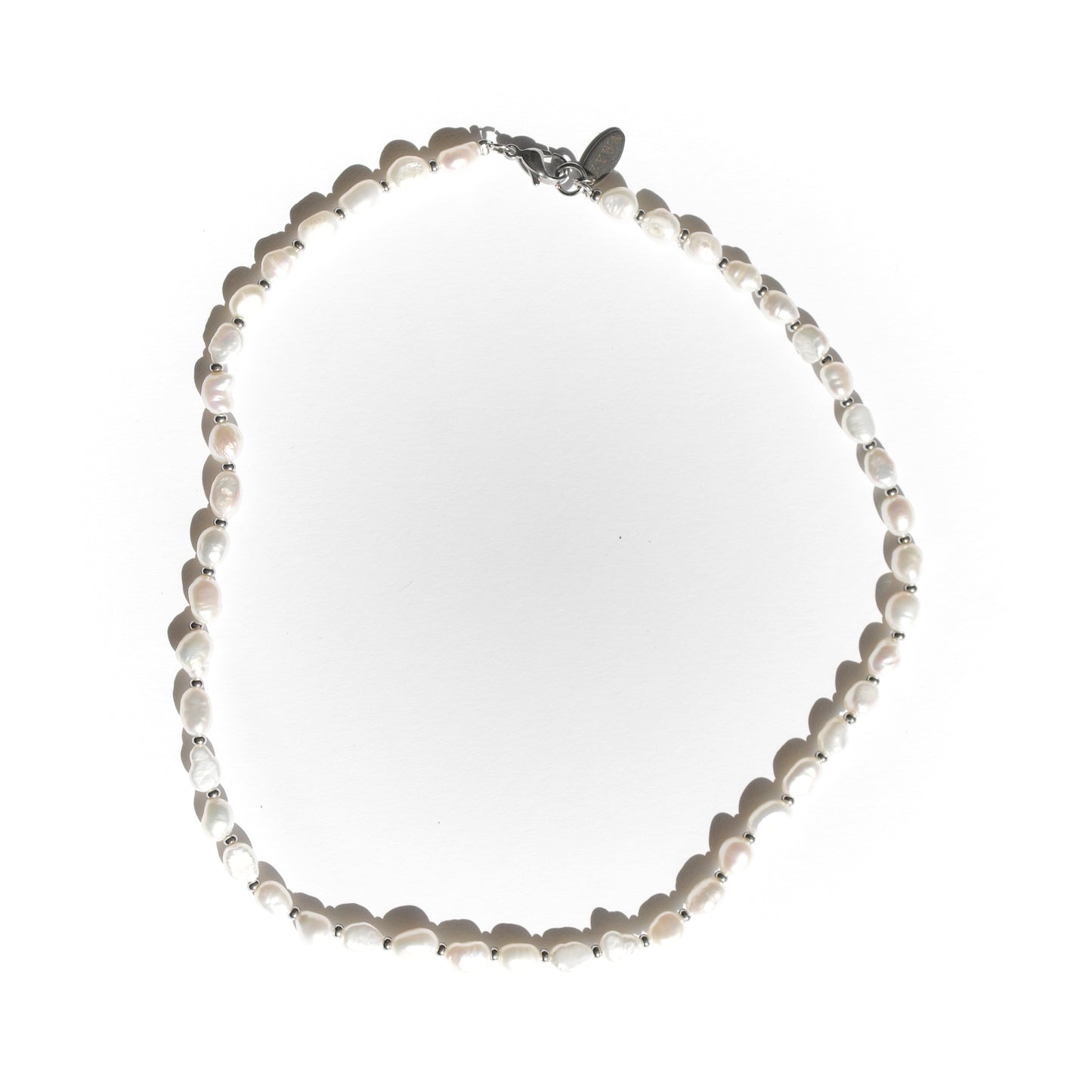 Pearl necklace silver