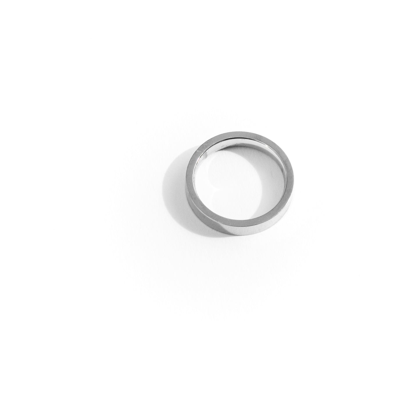 Basic ring silver