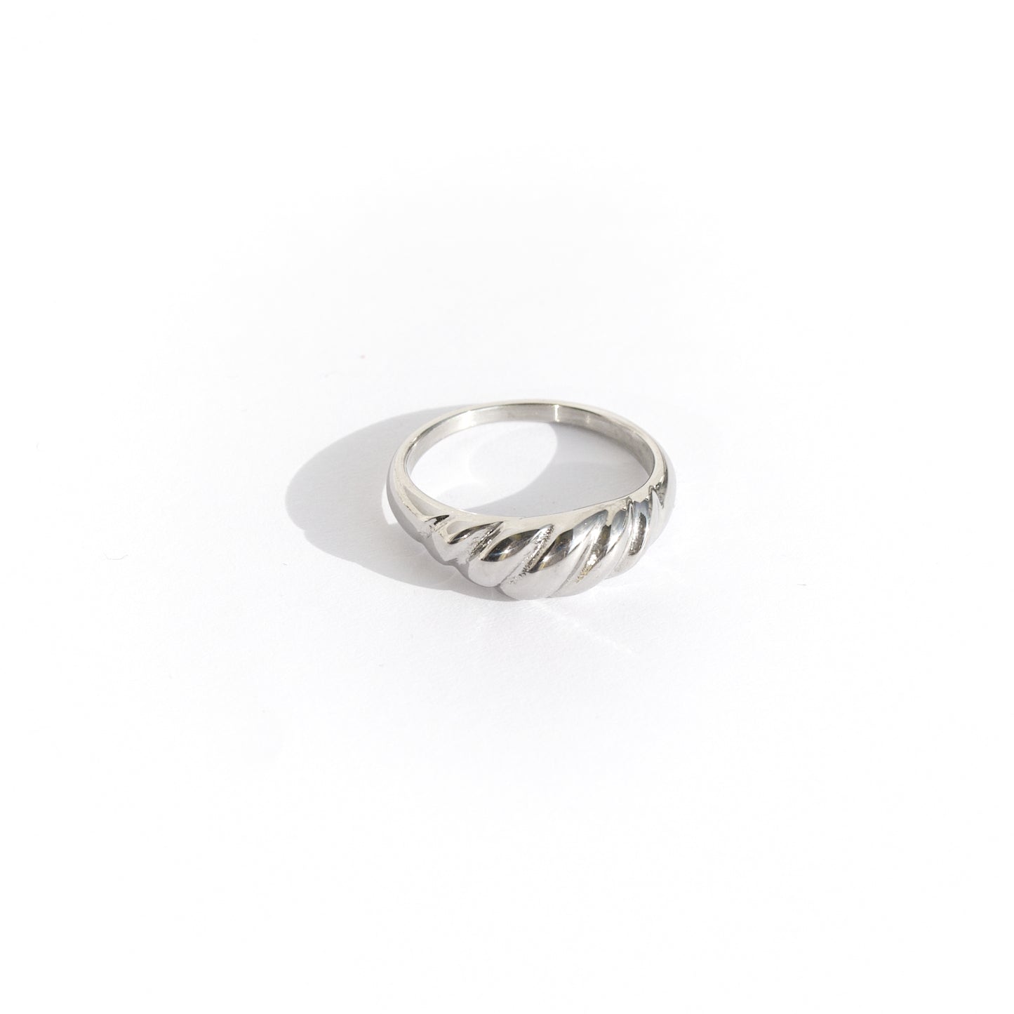 Croissant ring silver