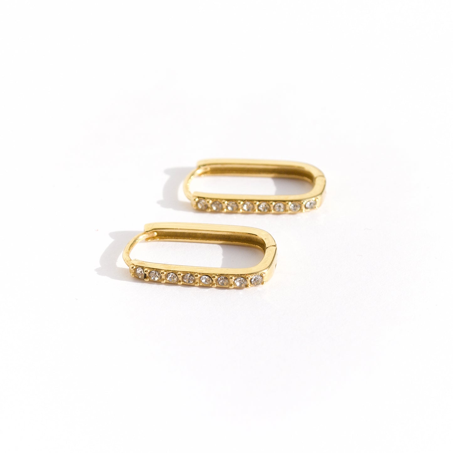 Sparkling hoops gold